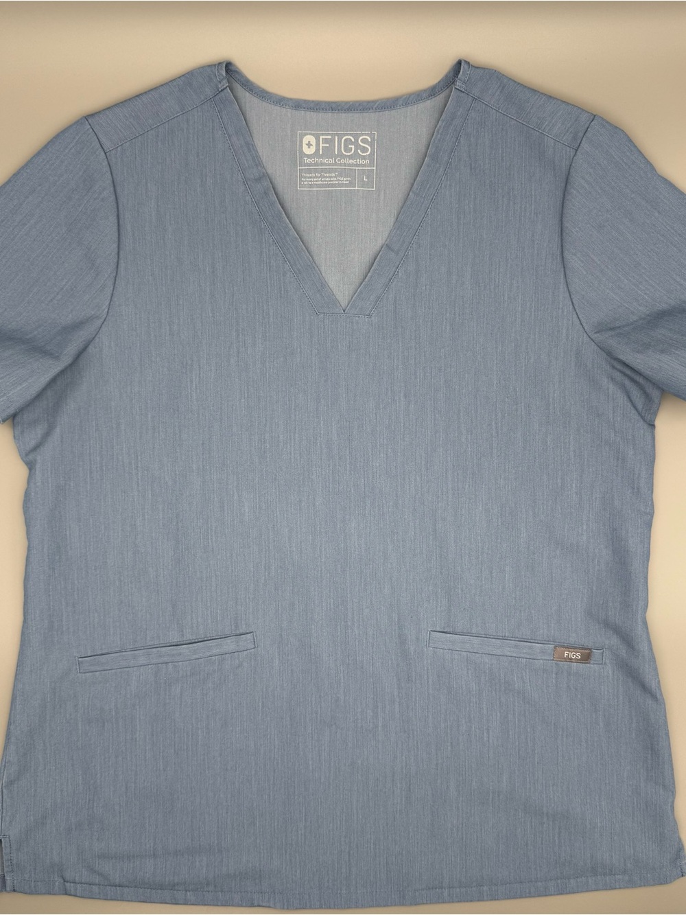 Figs Technical Collection Scrub V-Neck Top Women’s Large Slate Blue